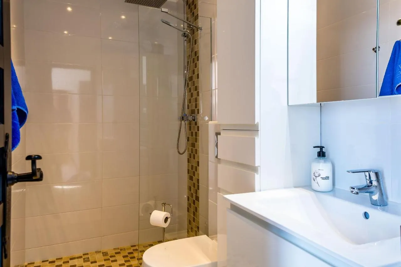 Violetas, Nerja Villa 0*,  İspanya